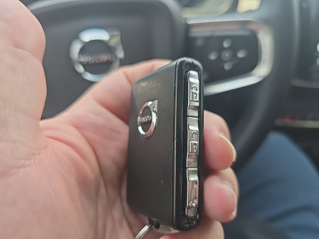 Used 2023 Volvo XC40 B5 Plus w/ Driver Assist Package image 20