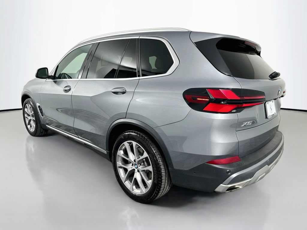 Certified 2024 BMW X5 xDrive40i w/ Premium Package AWD/4WD image 7