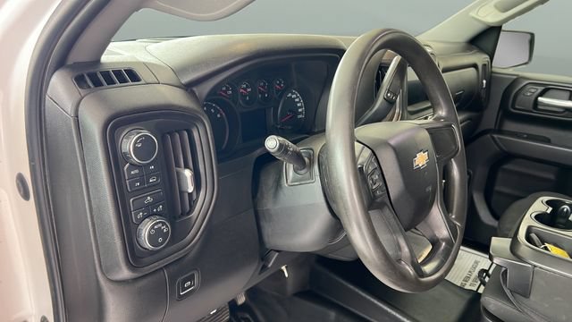 Used 2023 Chevrolet Silverado 1500 W/T w/ WT Value Package AWD/4WD image 10