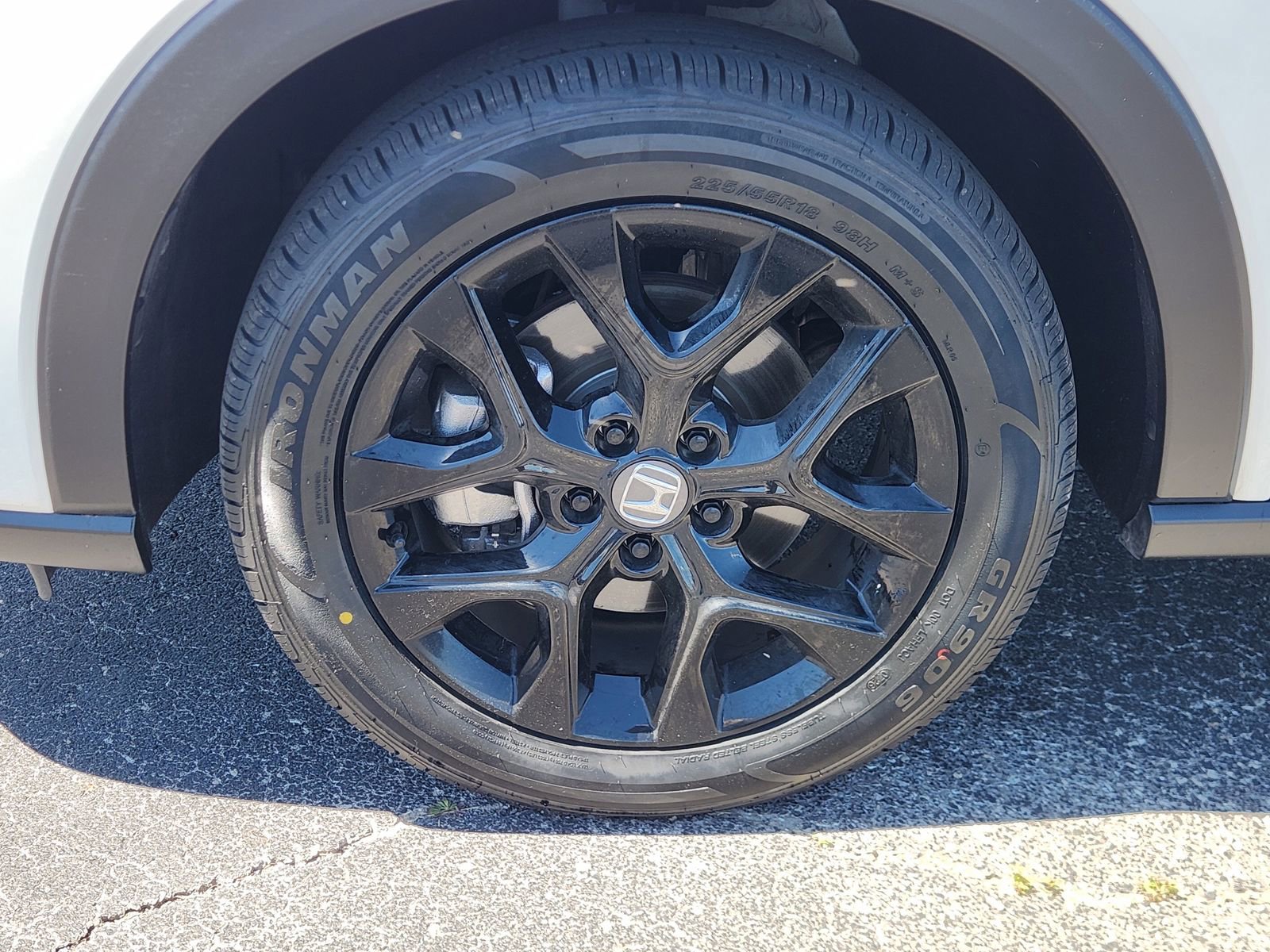 Used 2025 Honda HR-V Sport image 13