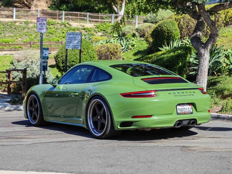 Used 2019 Porsche 911 Carrera GTS RWD image 3