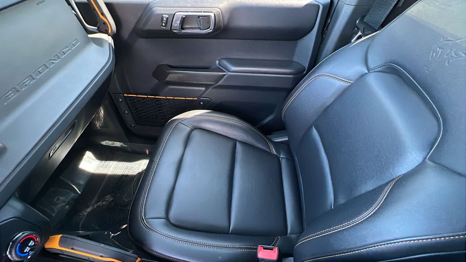 Used 2024 Ford Bronco Badlands AWD/4WD image 12