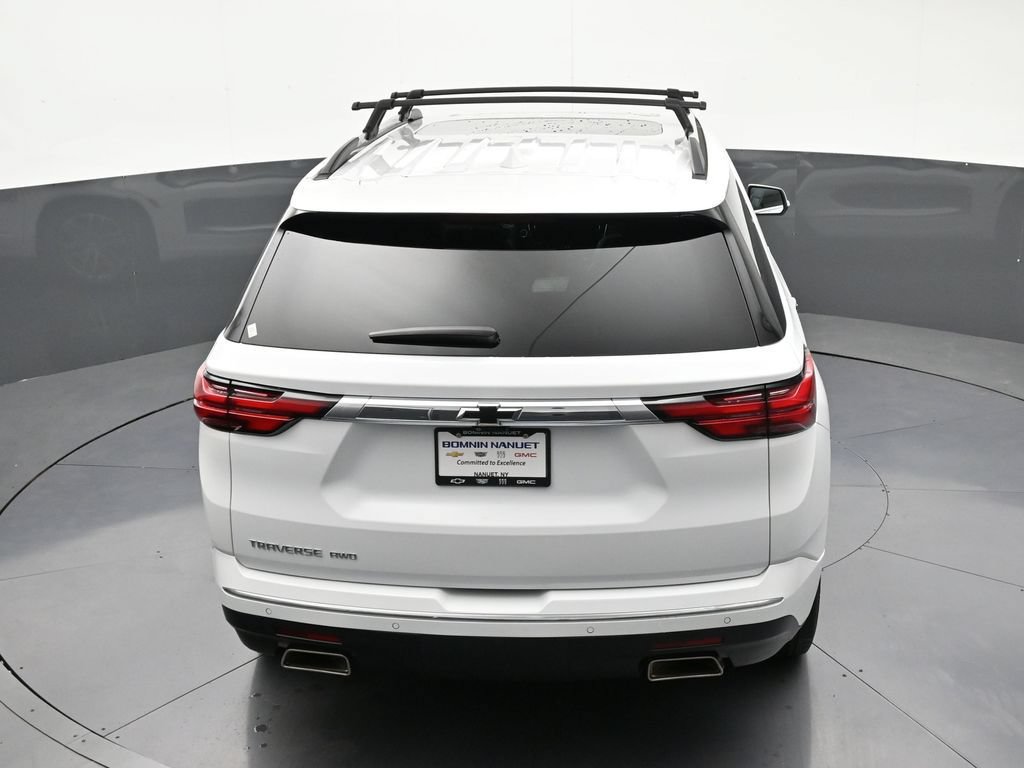 Used 2023 Chevrolet Traverse High Country w/ LPO, Floor Liner Package AWD/4WD image 19