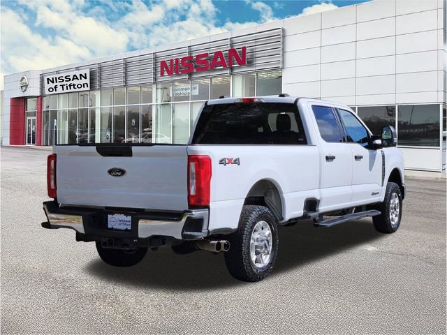 Used 2025 Ford F350 XLT image 4