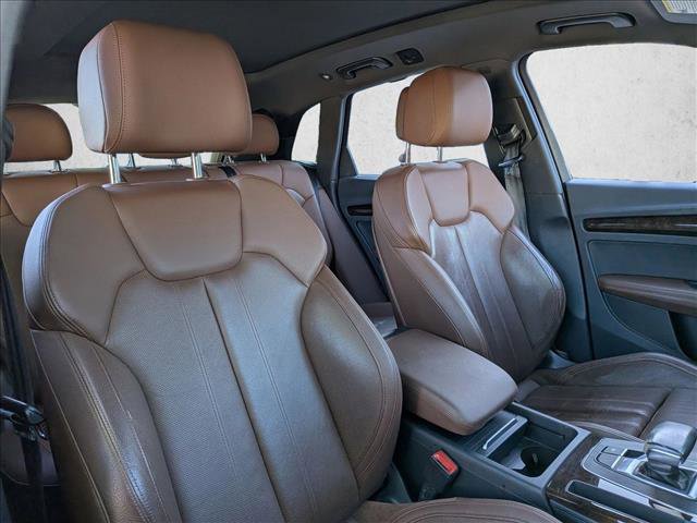 Used 2019 Audi Q5 2.0T Premium Plus w/ Premium Plus Package image 19
