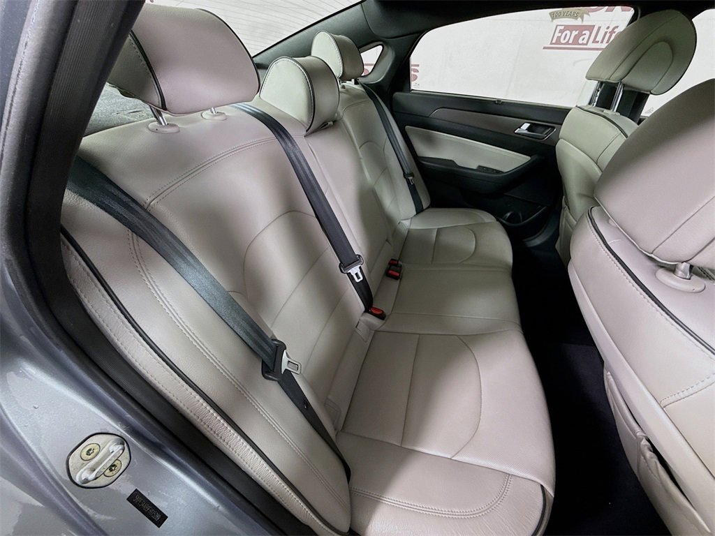 Used 2015 Hyundai Sonata Limited 2.0T image 29