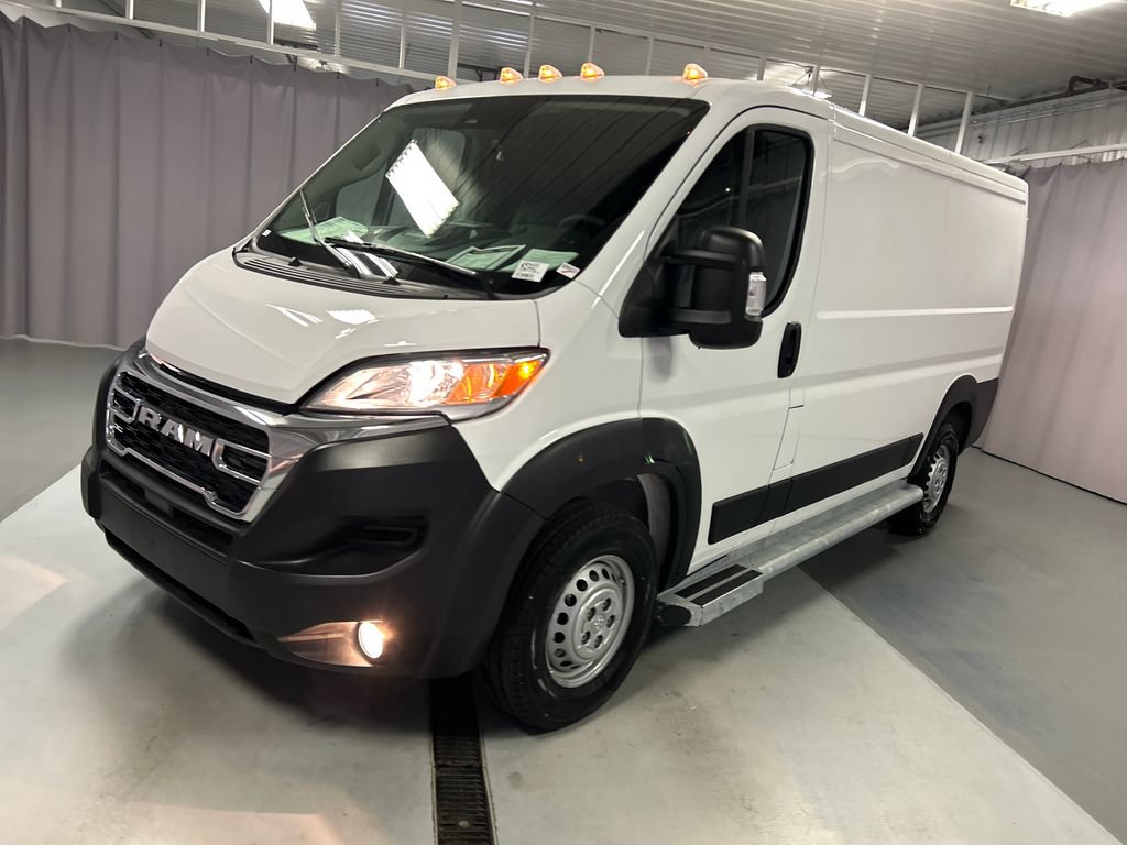 Used 2025 RAM ProMaster 2500 w/ U-Haul Equipment Group FWD image 3