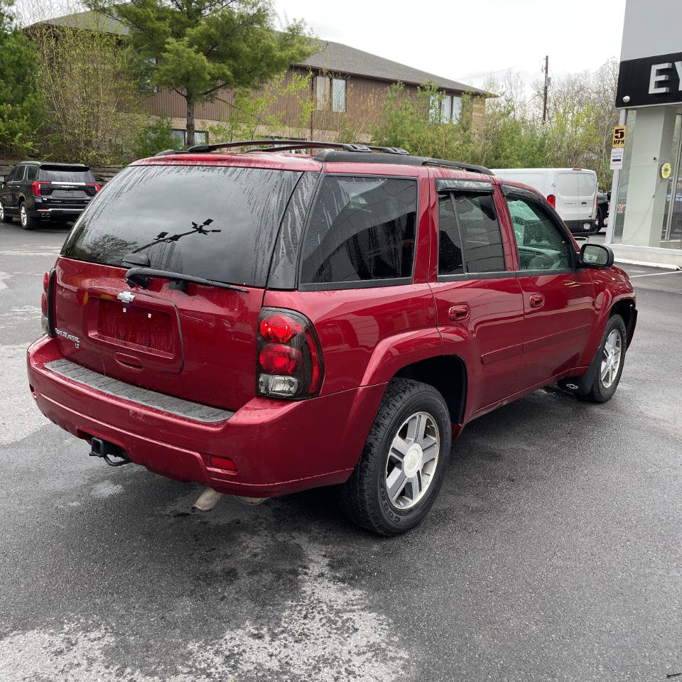 Used 2007 Chevrolet TrailBlazer LT AWD/4WD image 12