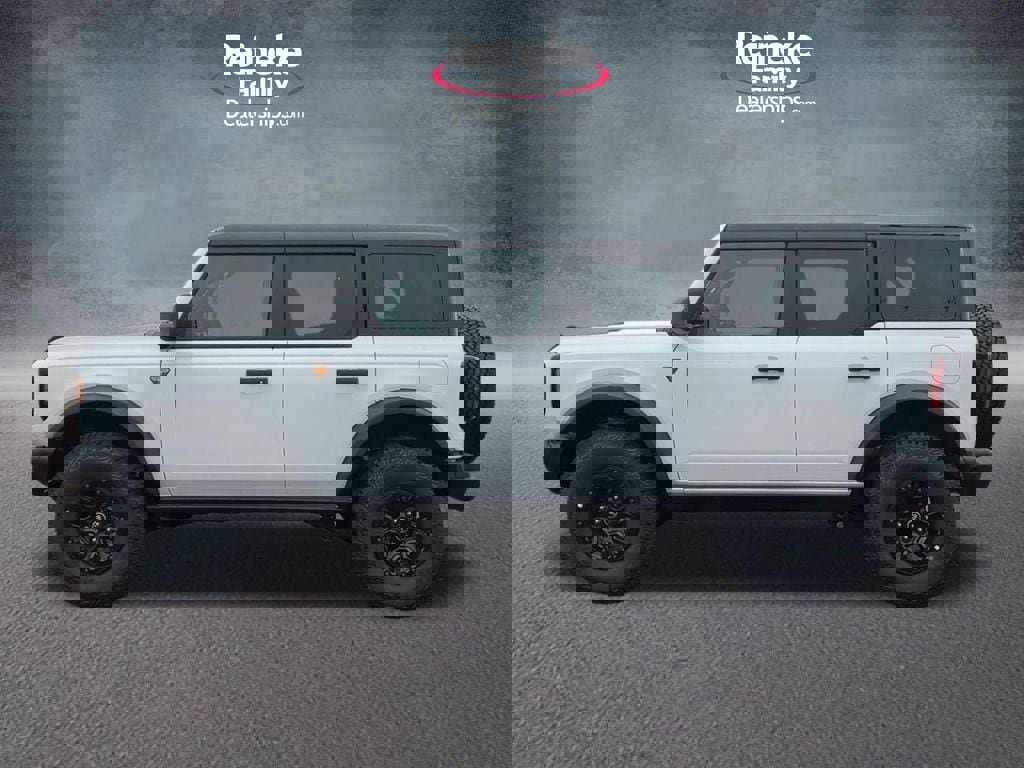 New 2026 Ford Bronco Badlands image 15