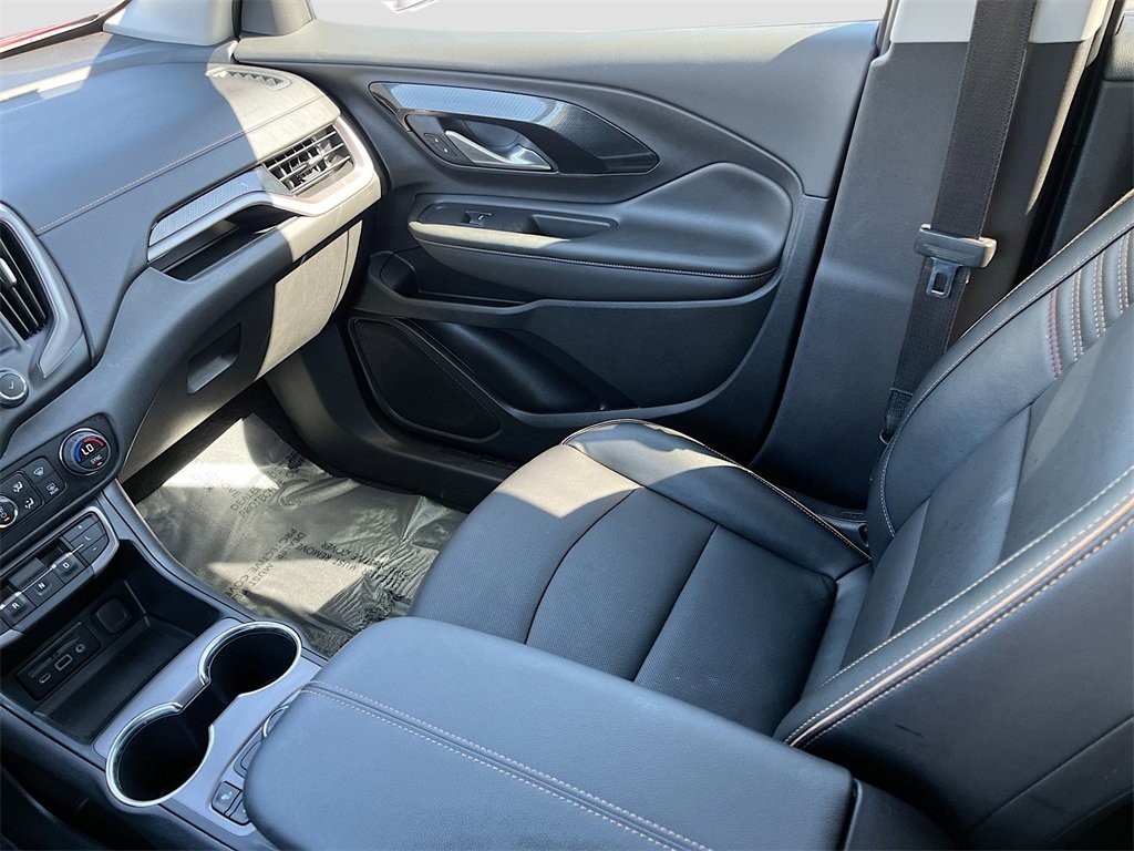 Used 2024 GMC Terrain AT4 w/ LPO, Floor Liner Package image 22