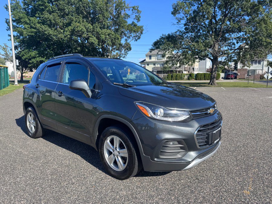 Used 2018 Chevrolet Trax LT image 1