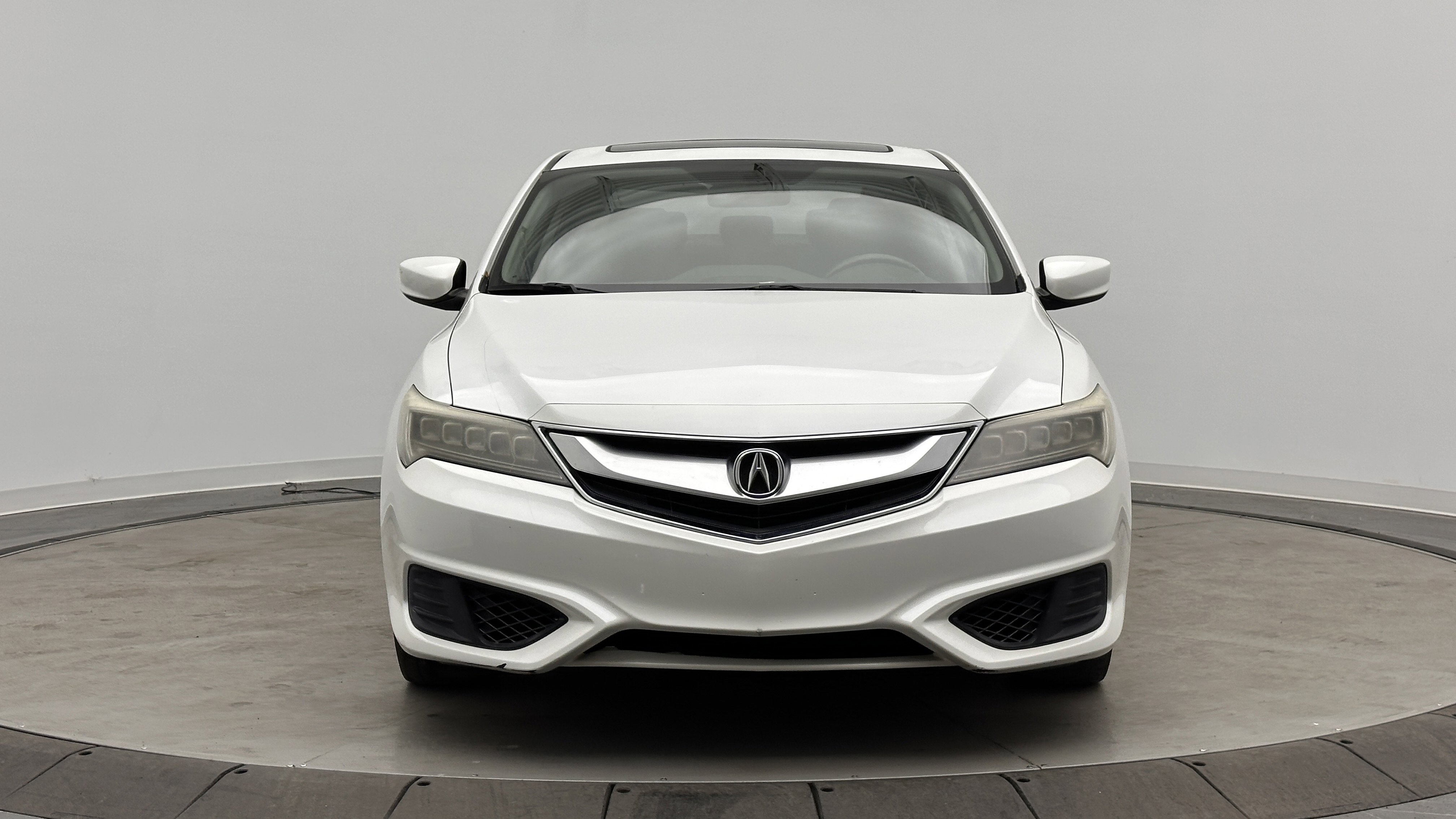 Used 2018 Acura ILX image 2