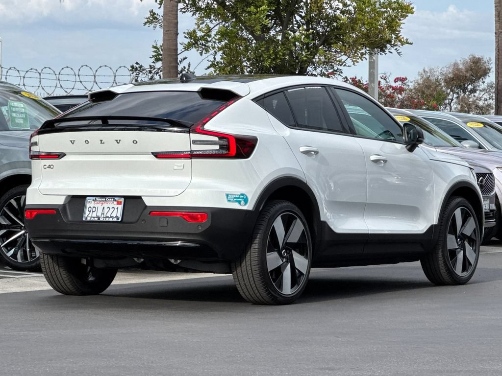 Certified 2023 Volvo C40 P8 Recharge Ultimate AWD/4WD image 5