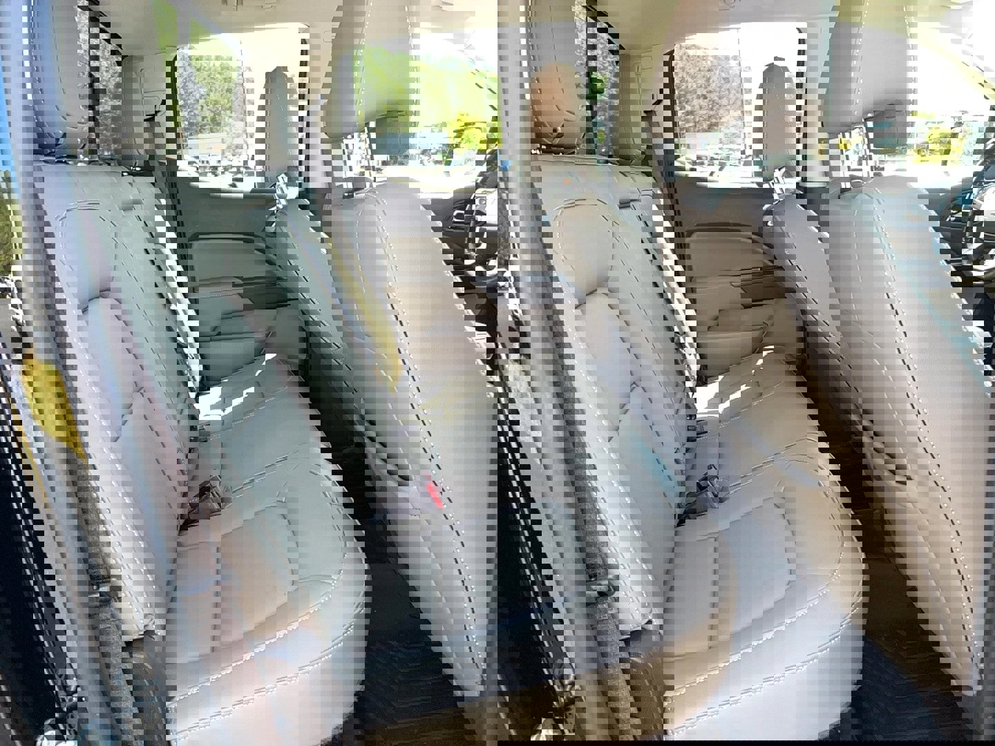 Used 2016 GMC Canyon SLT w/ Driver Alert Package image 24