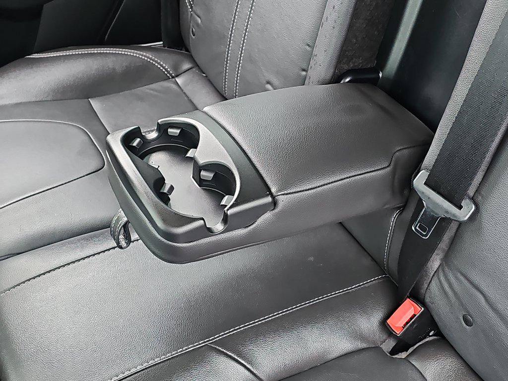 Used 2014 Ford Focus Titanium FWD image 33