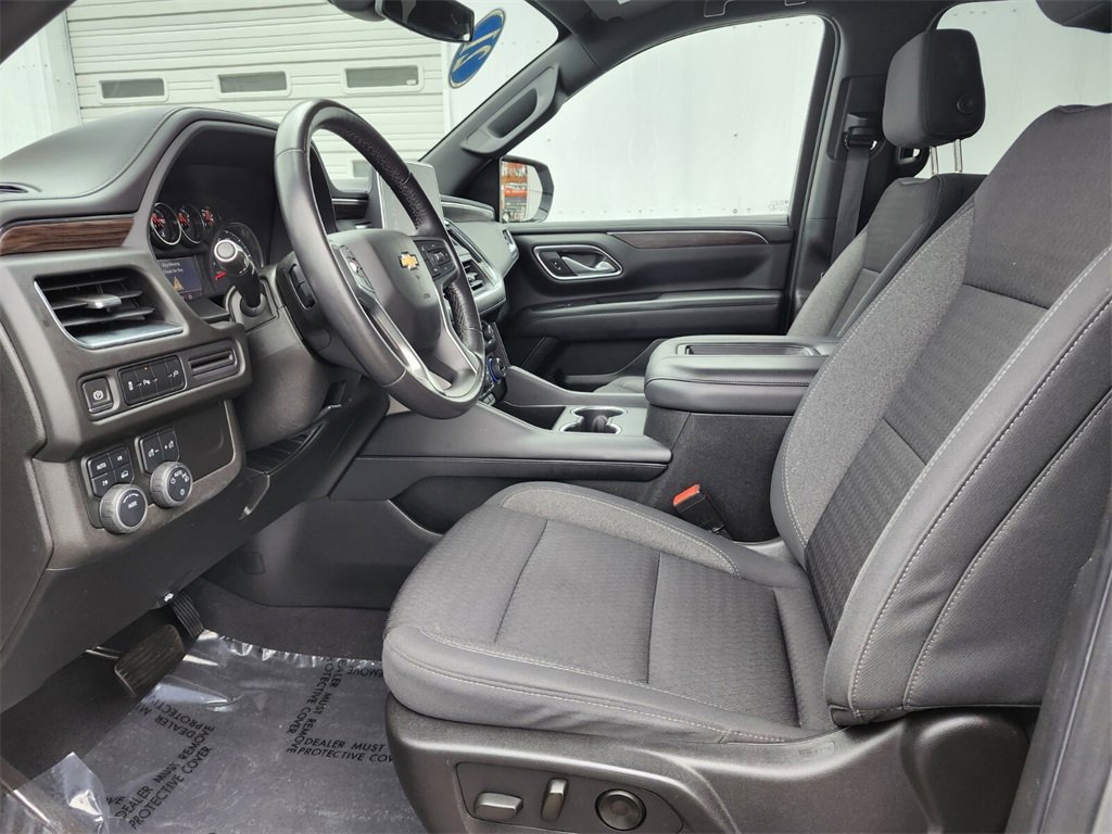 Used 2021 Chevrolet Suburban LS image 16