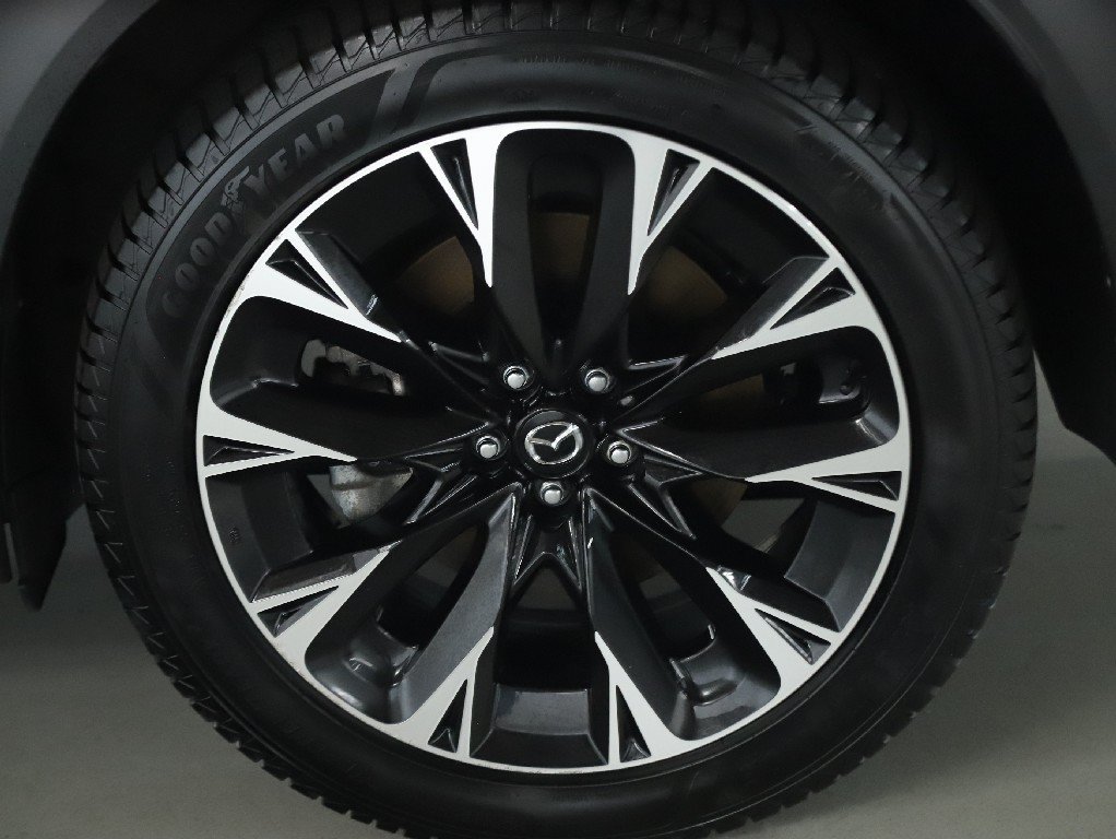 Certified 2024 MAZDA CX-90 Plug-In Hybrid w/ Premium Plus AWD/4WD image 44