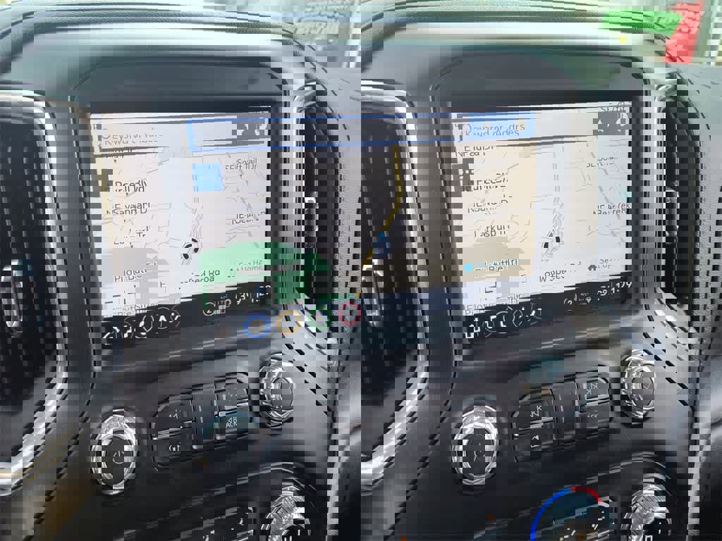 Used 2022 GMC Sierra 2500 AT4 w/ AT4 Premium Plus Package image 18