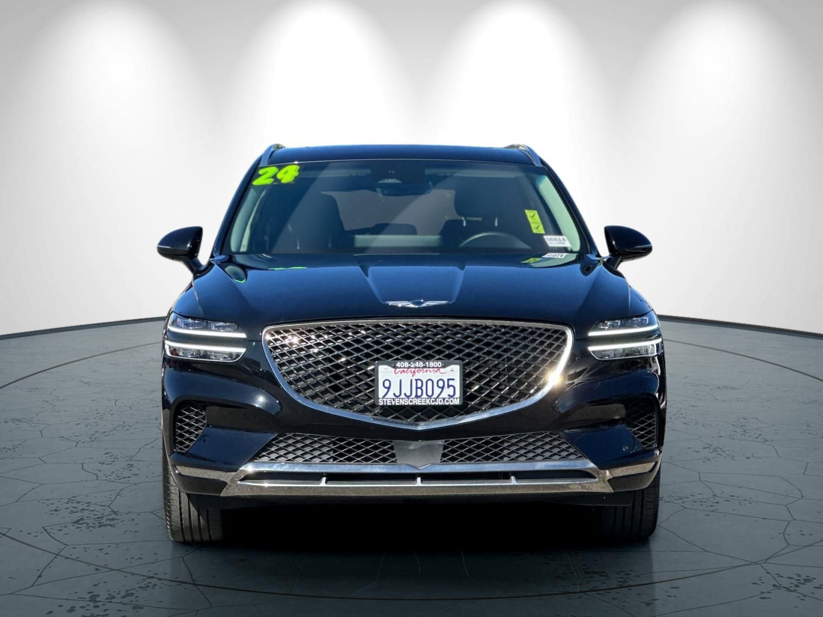 Used 2024 Genesis GV70 2.5T w/ Select Package image 9