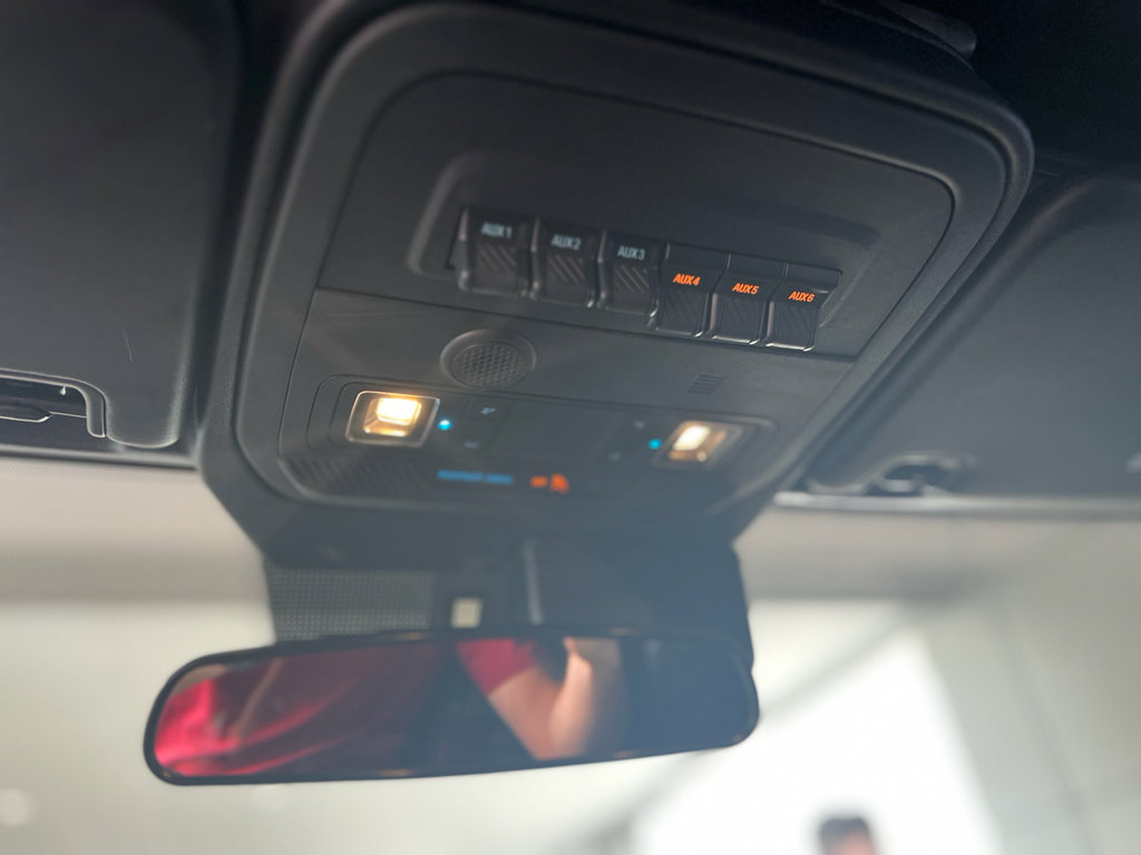 Used 2021 Ford Bronco Badlands image 25