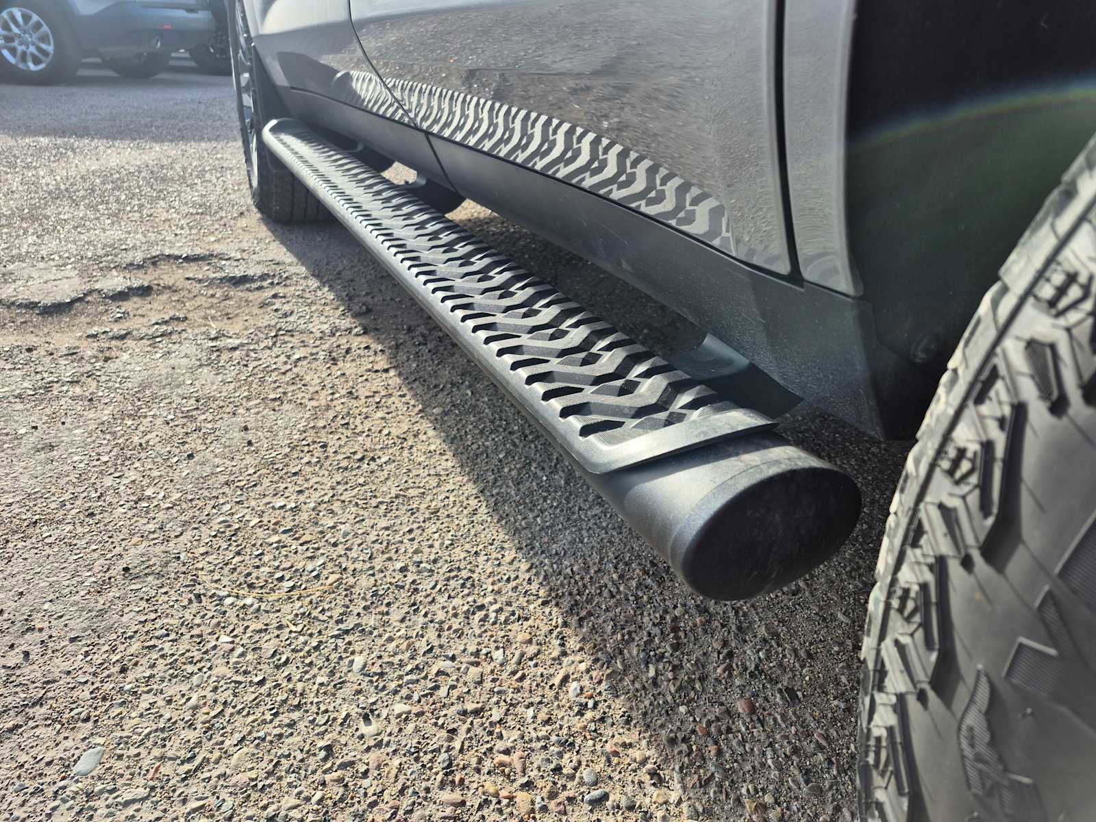 Used 2025 Chevrolet Tahoe Z71 w/ Z71 Off-Road Package image 13