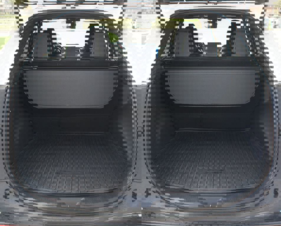 Used 2024 Toyota bZ4X Limited image 17