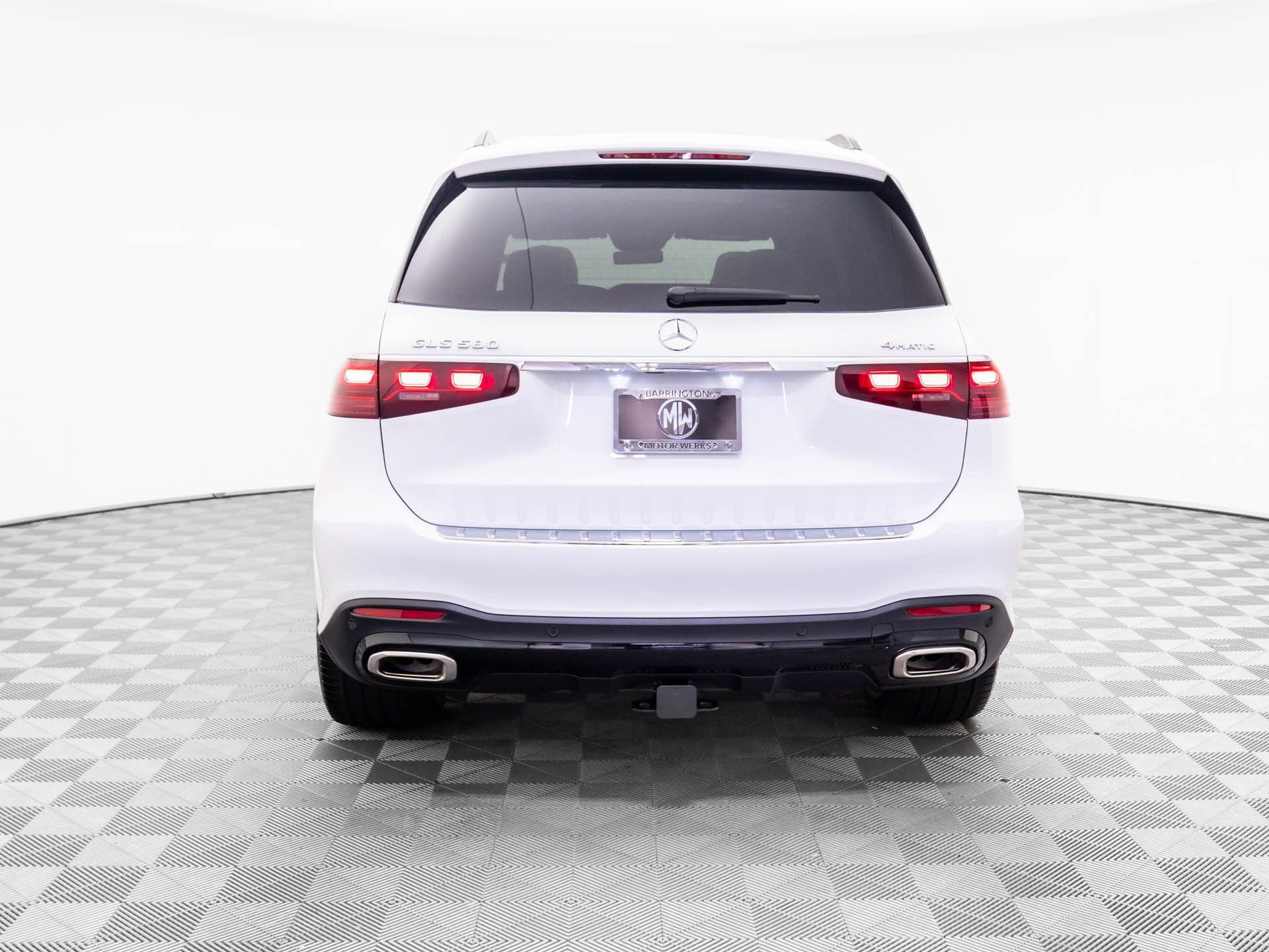 New 2026 Mercedes-Benz GLS 580 4MATIC image 4