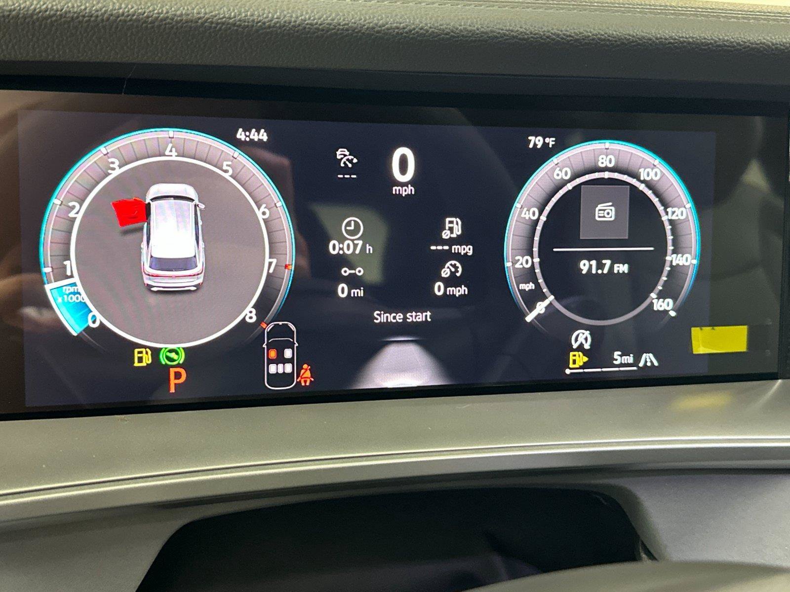 New 2026 Volkswagen Tiguan SE R-Line AWD/4WD image 23