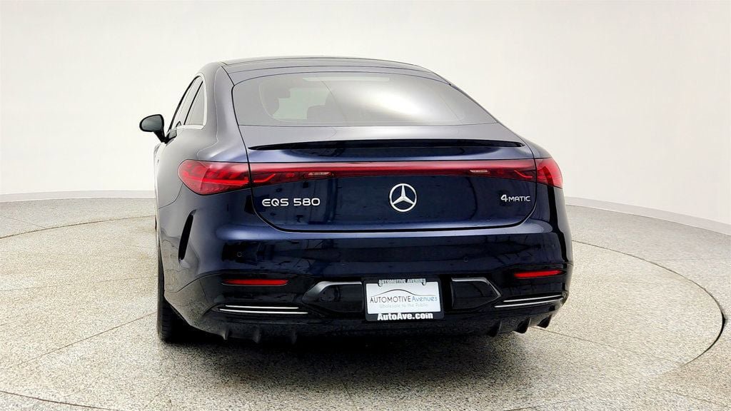 Used 2023 Mercedes-Benz EQS 580 4MATIC Sedan image 6