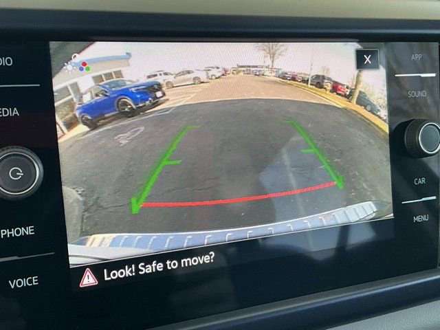 Used 2022 Volkswagen Taos SE image 27