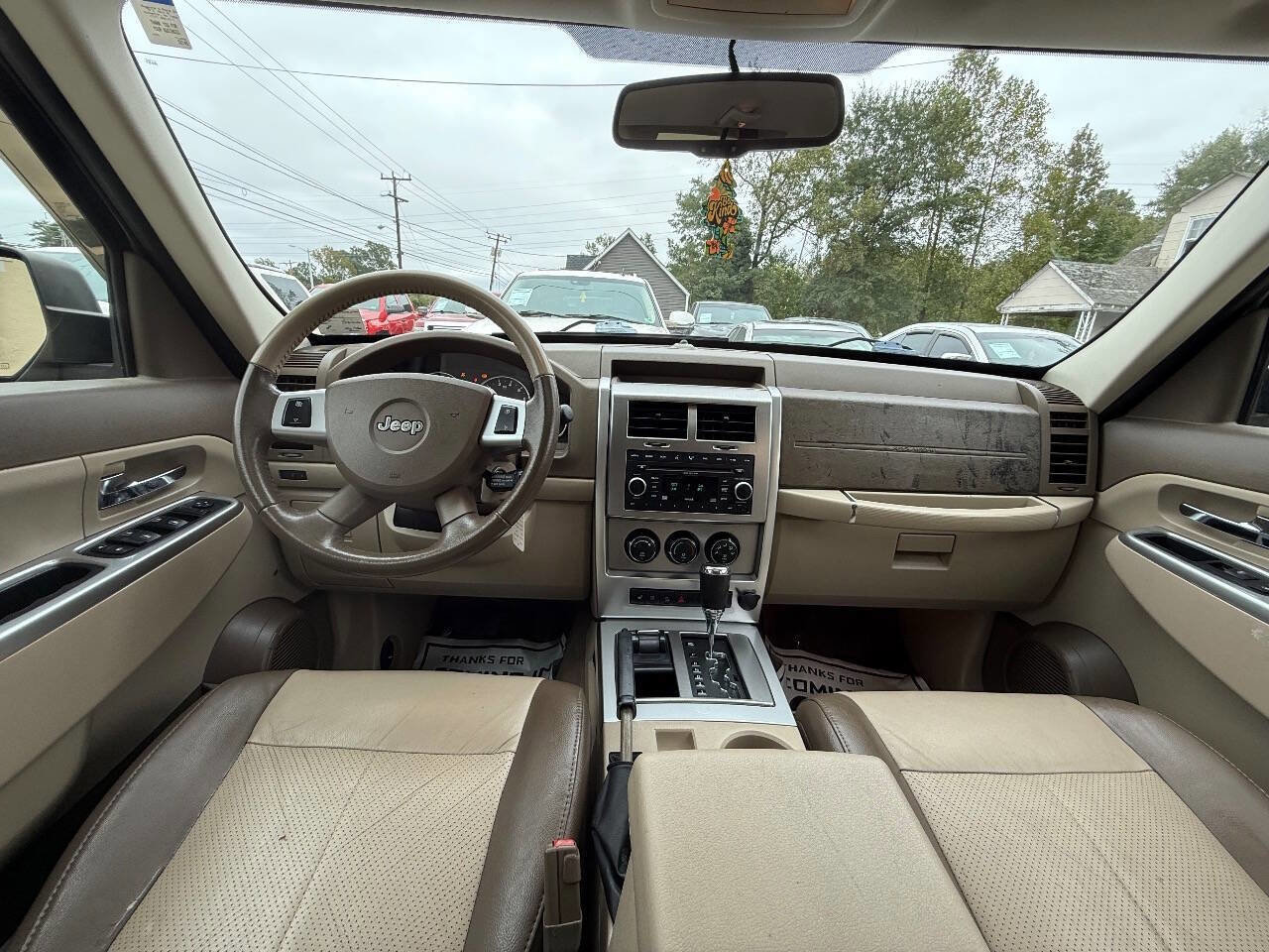 Used 2008 Jeep Liberty Limited w/ Premium Group image 6