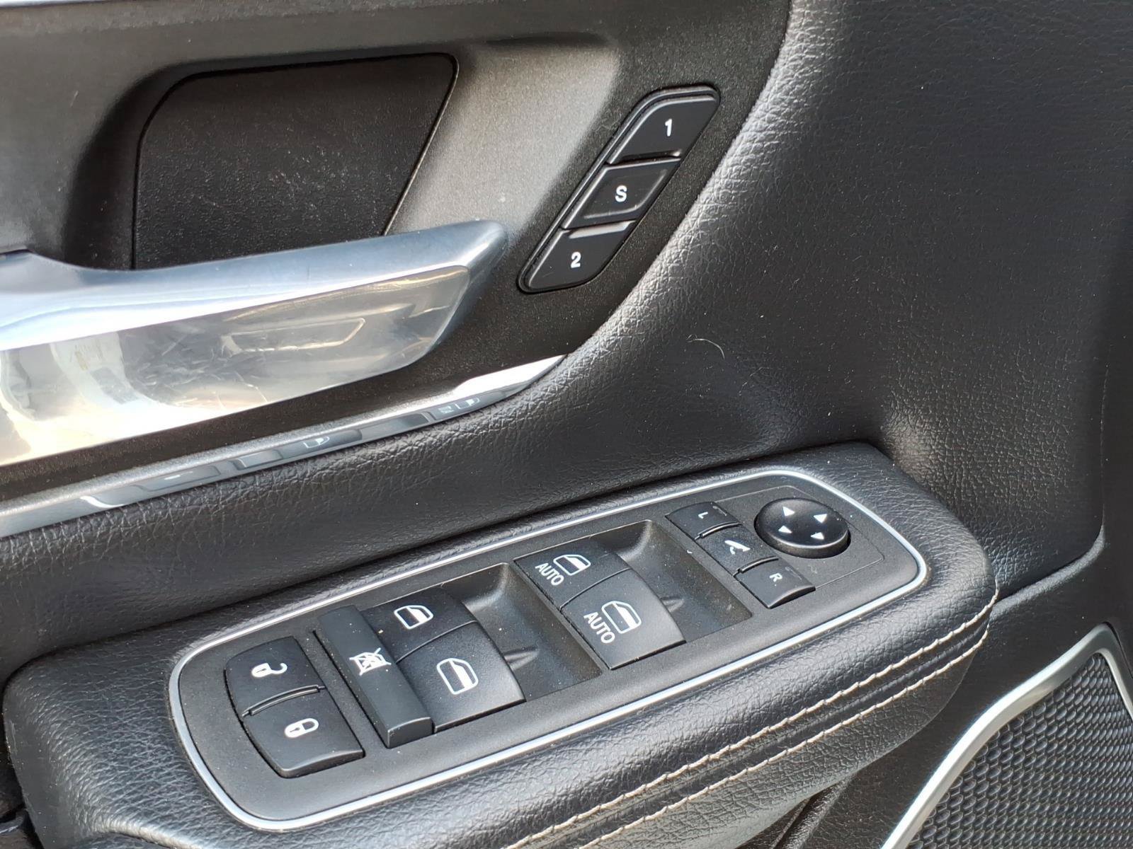 Used 2022 RAM 1500 Laramie RWD image 14