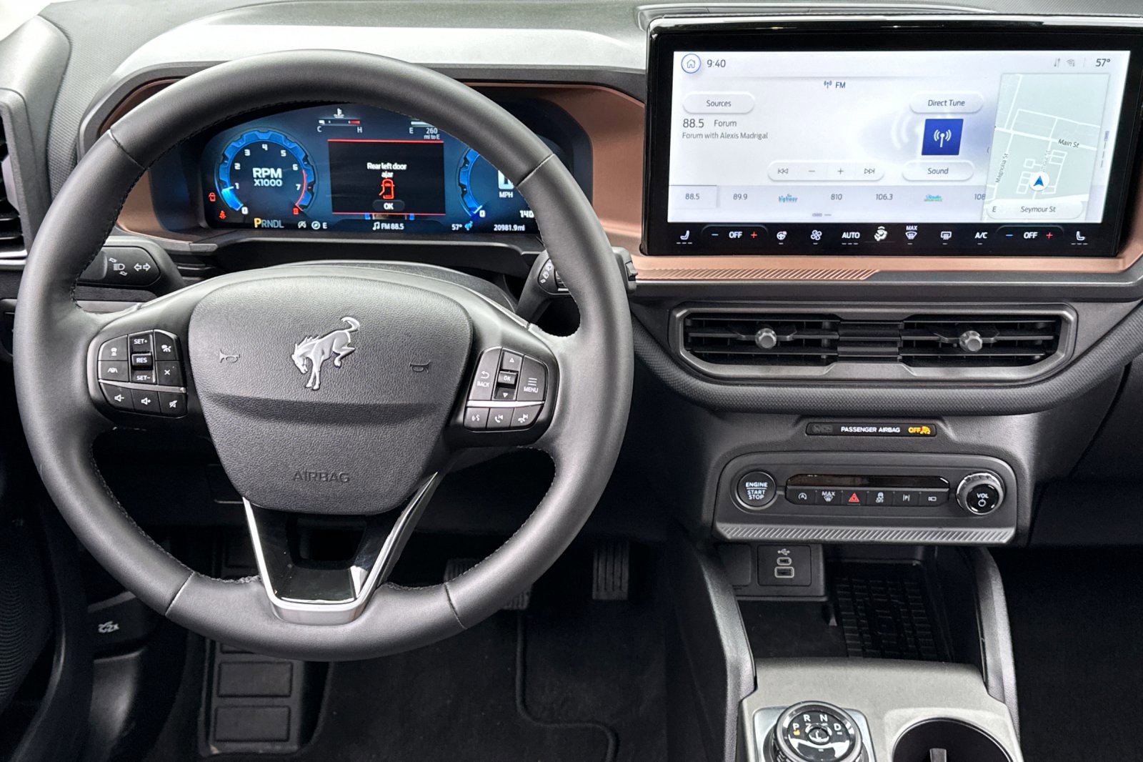 Used 2025 Ford Bronco Sport Outer Banks w/ Outer Banks Tech Package+ image 13