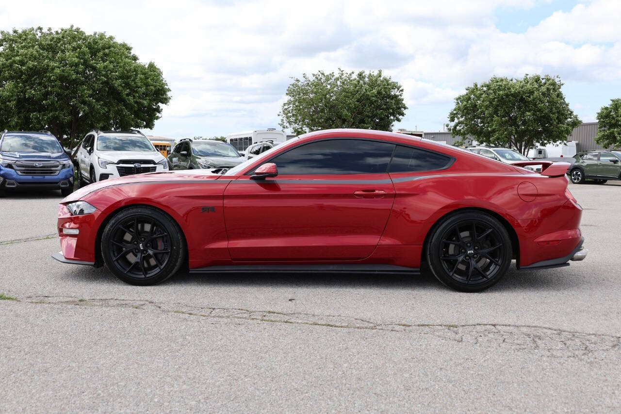 Used 2020 Ford Mustang GT Premium w/ GT Performance Package RWD image 8