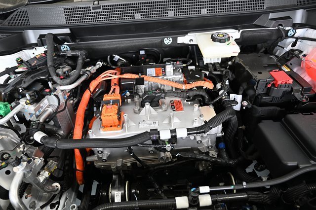 New 2026 Chevrolet Equinox EV LT w/ Convenience Package II image 28