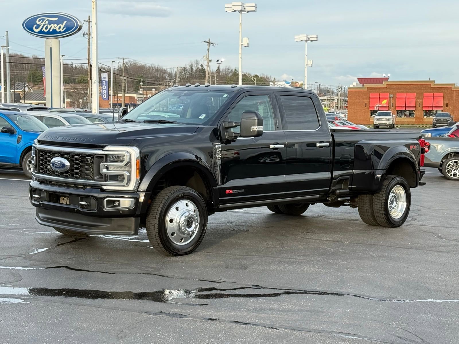 Used 2023 Ford F450 Limited w/ FX4 Off-Road Package image 7
