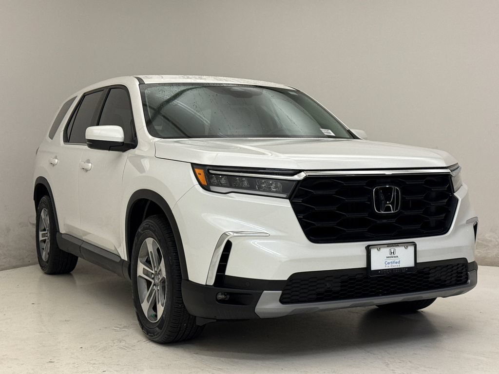 Certified 2025 Honda Pilot EX-L image 4