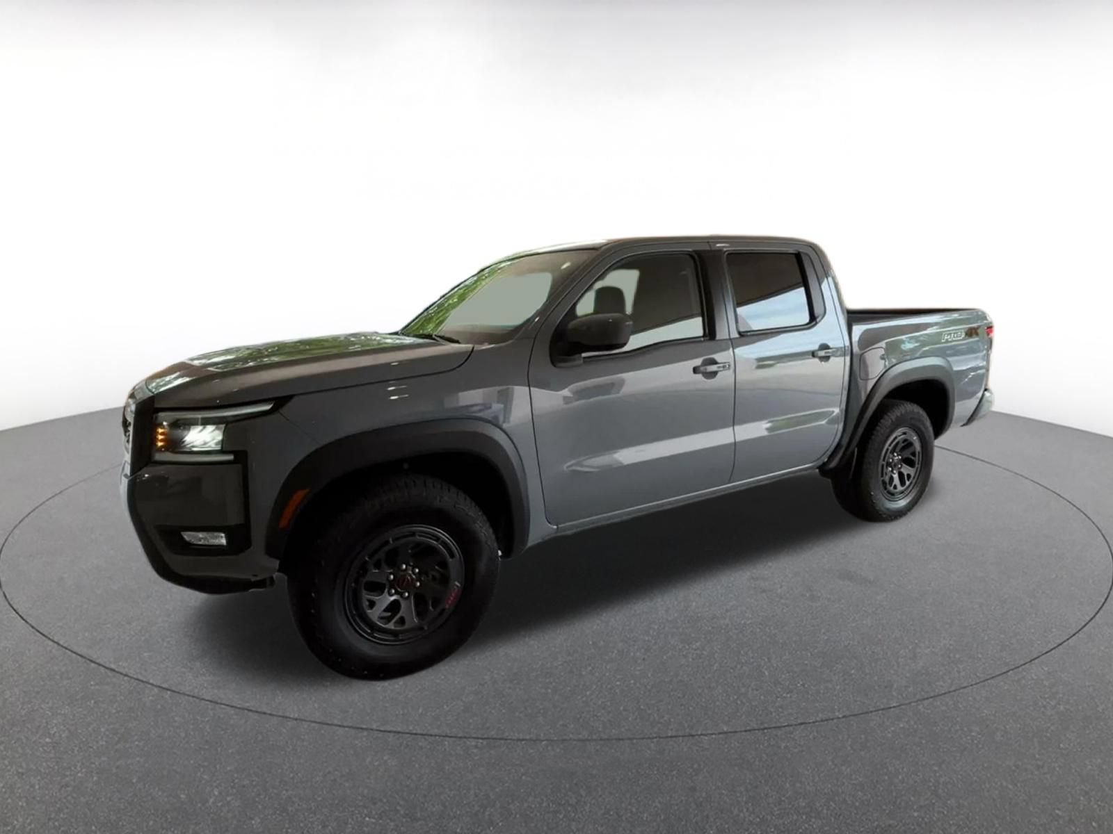 Used 2026 Nissan Frontier PRO-4X AWD/4WD image 7