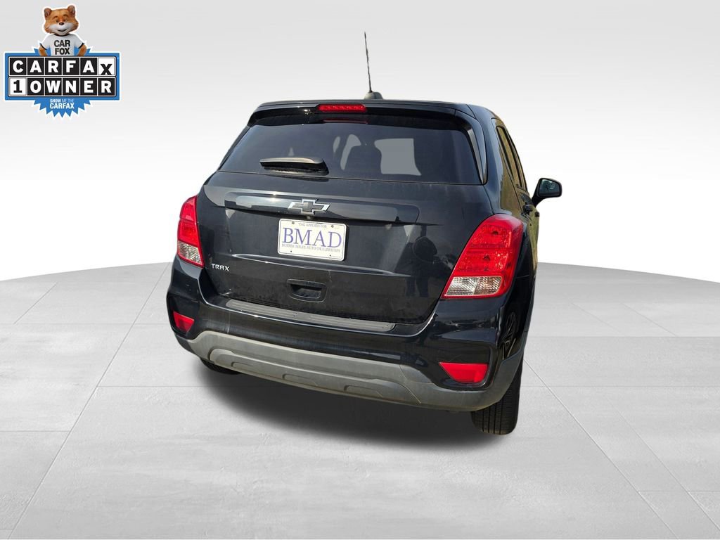 Used 2020 Chevrolet Trax LS w/ Tint and Cruise Package image 11