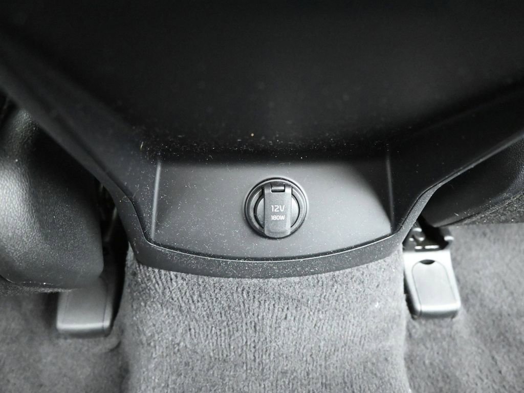 Used 2025 Kia Sorento S w/ Panoramic Sunroof Package image 13