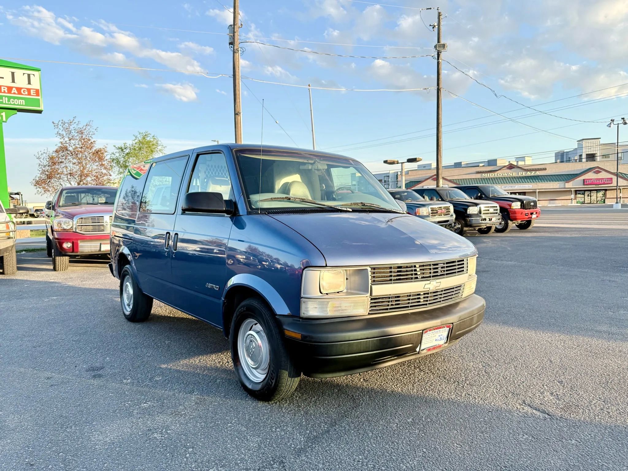 Used 1997 Chevrolet Astro image 9