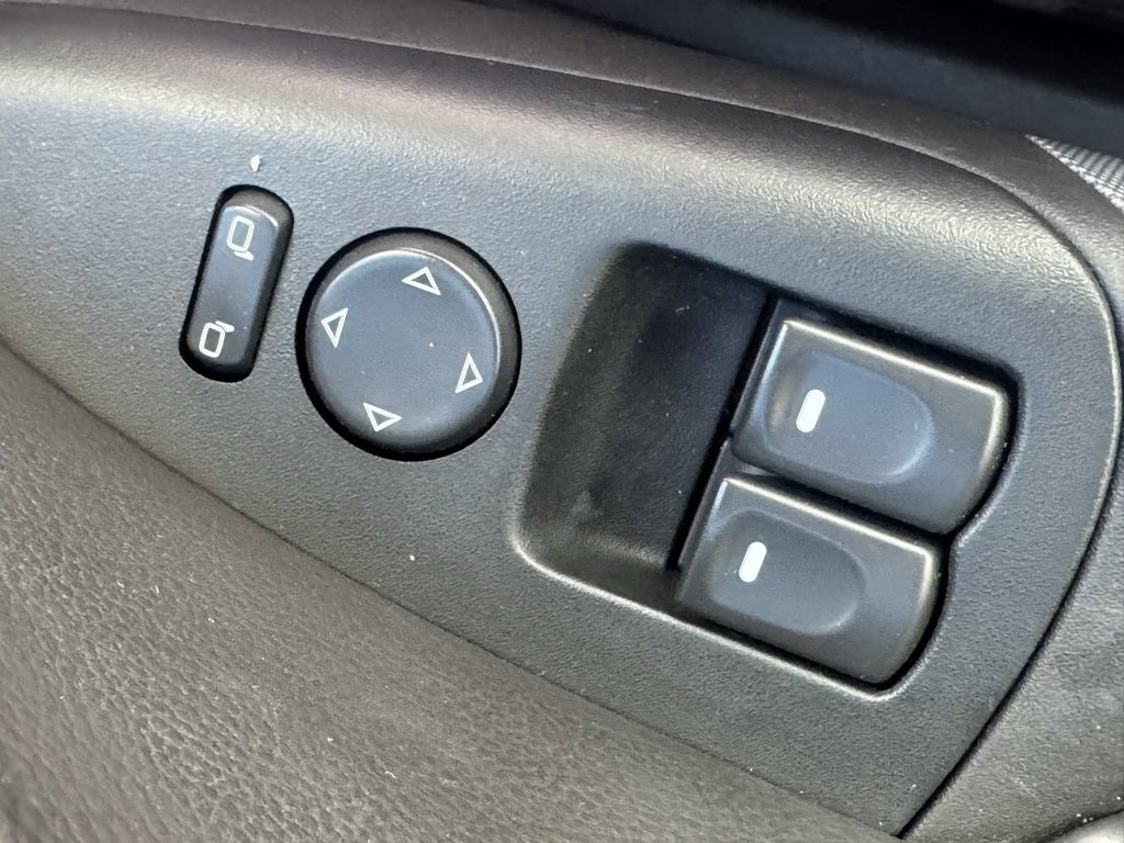 Used 2007 Chevrolet Corvette Coupe image 21