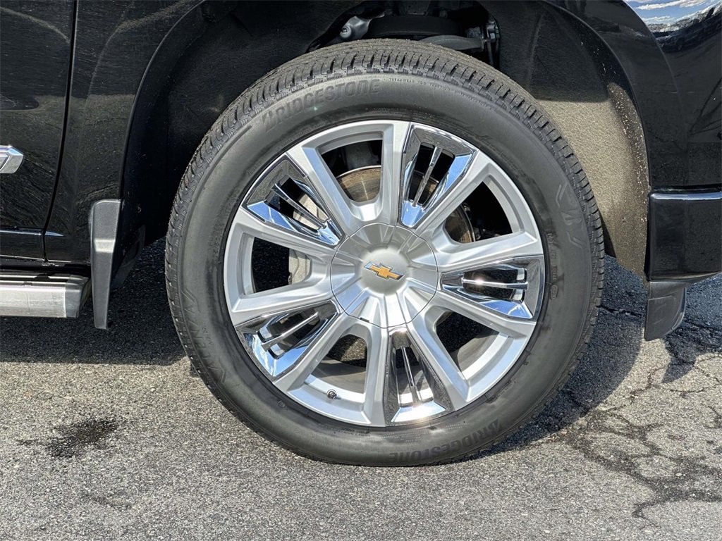 Used 2024 Chevrolet Silverado 1500 High Country w/ High Country Premium Package image 25