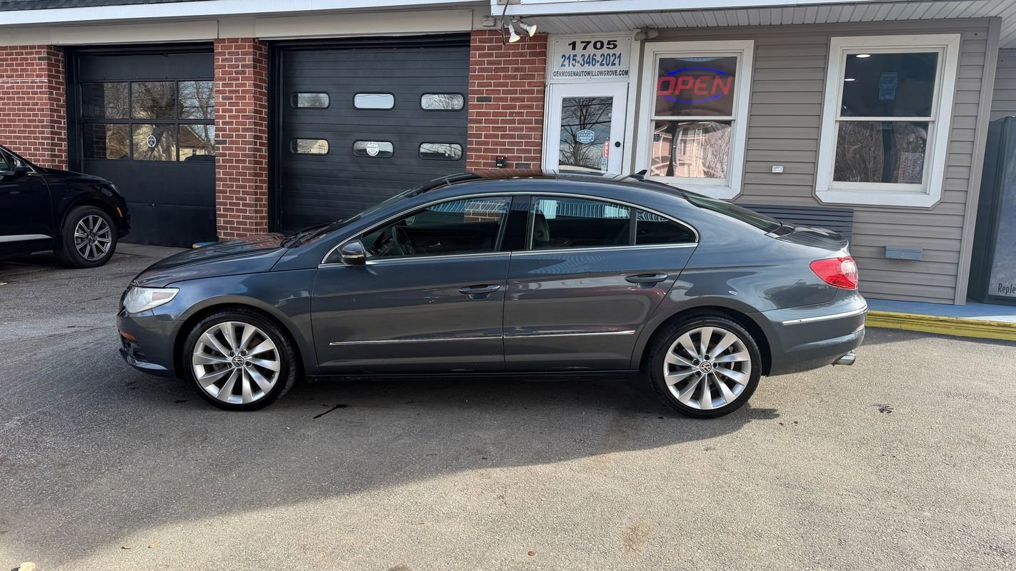 Used 2012 Volkswagen CC Lux Limited image 2