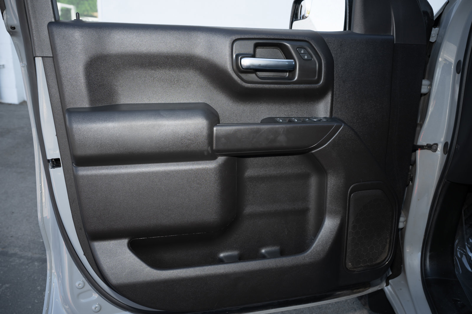 Used 2024 Chevrolet Silverado 1500 Custom image 21