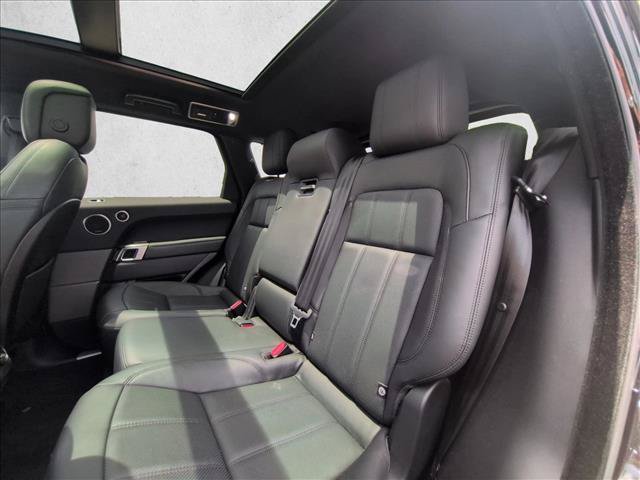 Used 2018 Land Rover Range Rover Sport HSE AWD/4WD image 10