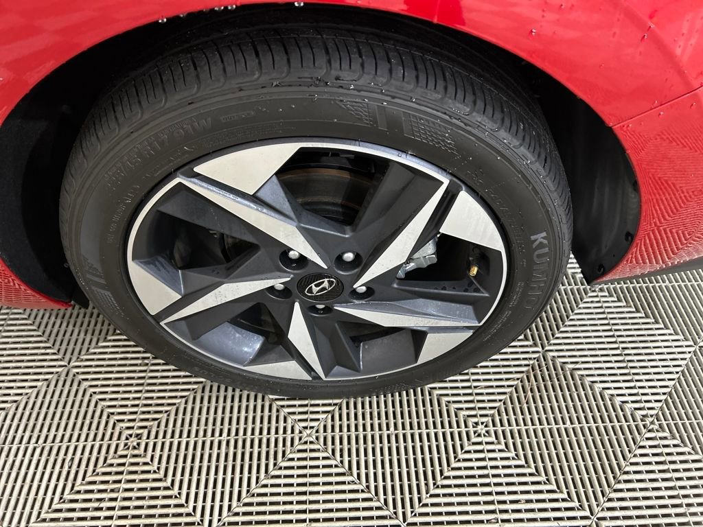 Certified 2023 Hyundai Elantra SEL w/ Convenience Package image 11