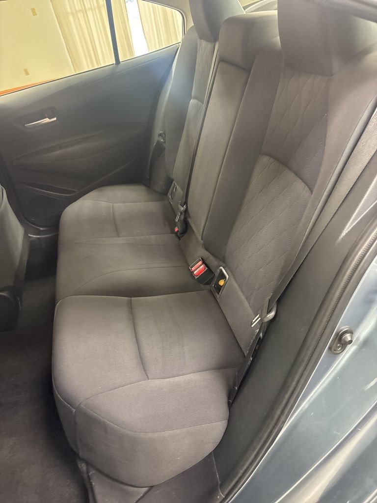 Used 2020 Toyota Corolla LE FWD image 20