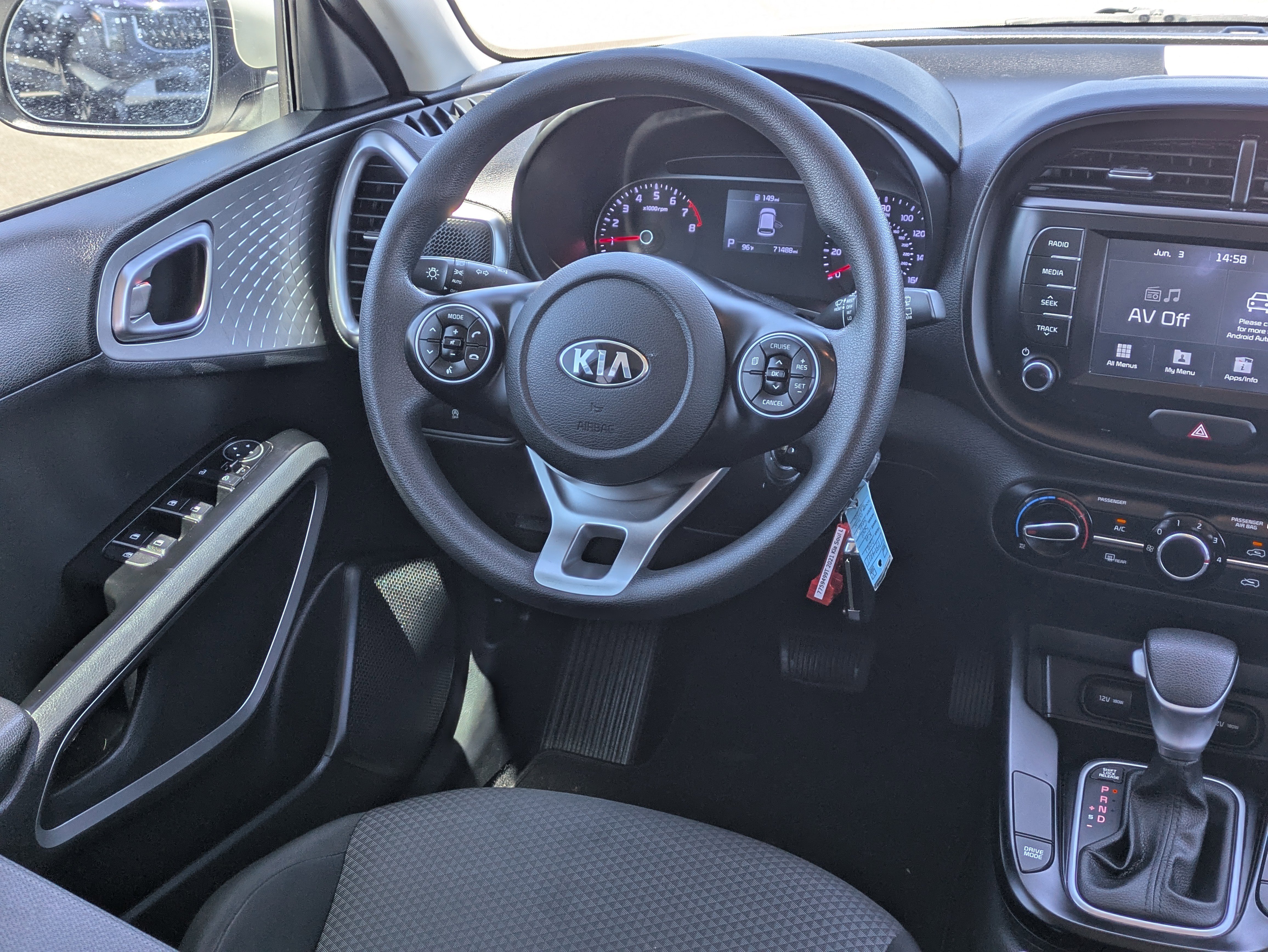 Used 2021 Kia Soul LX FWD image 16