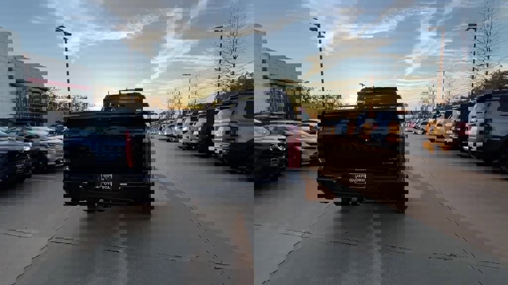 New 2026 Toyota Tundra Platinum image 5